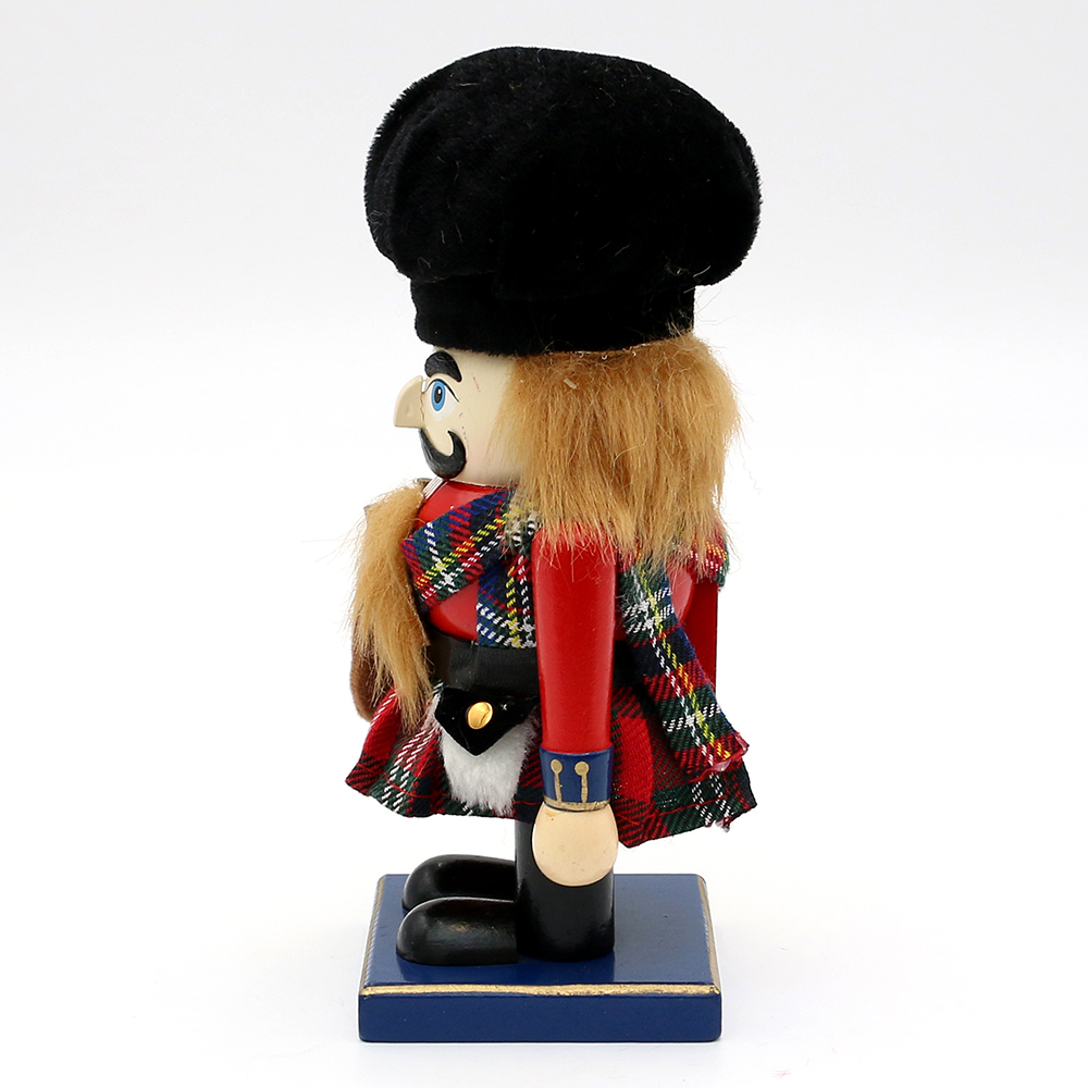 18cm Scotsman Nutcracker With Brown Hair (Missing Piece) image