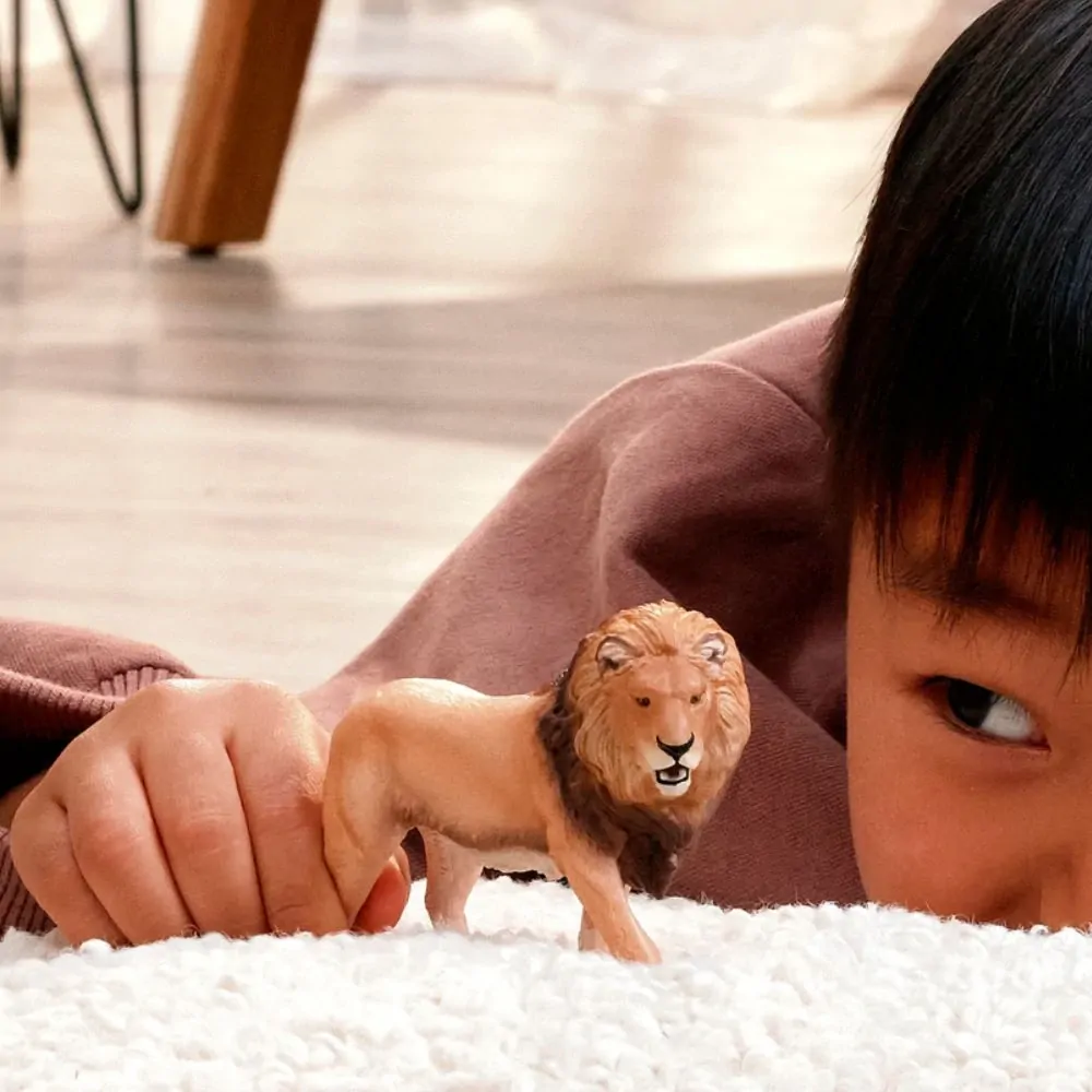Lion image