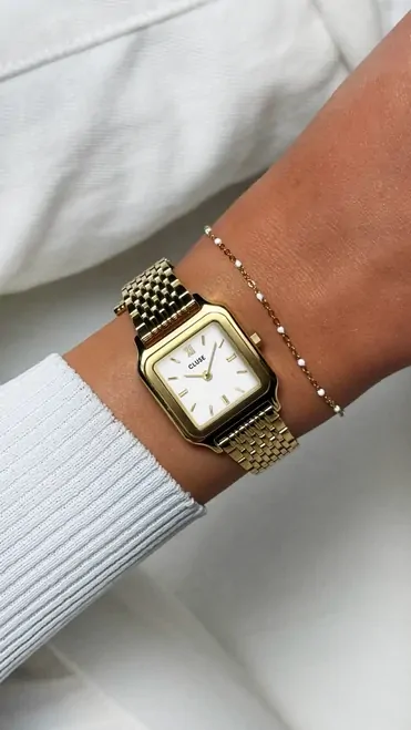 Gift Set- 24mm Gracieuse Petite Gold Womens Quartz Watch With Bracelet By CLUSE image