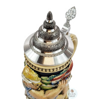 Golfer Beer Stein Rustic Finish 0.5L By KING image