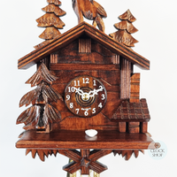 Forest Cabin & Deer Battery Carved Kuckulino 20cm By TRENKLE image