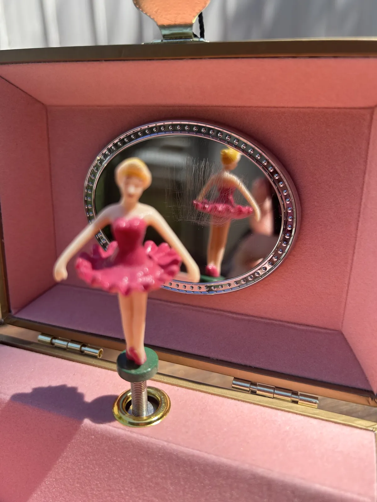 Floral Ballerina Musical Jewellery Box - Romeo & Juliet (Scratched Mirror) image