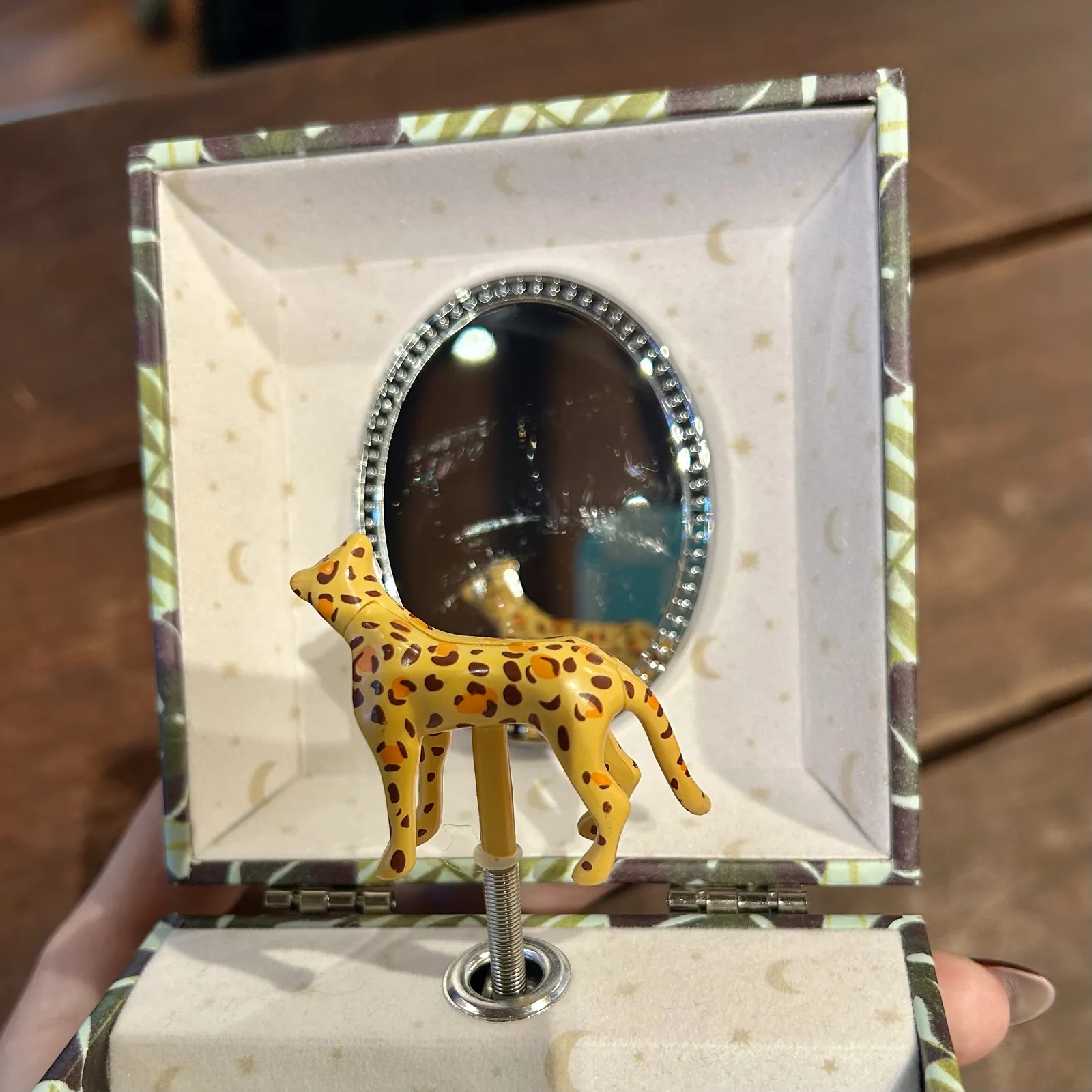 Cheetah Musical Jewellery Box - Sleeping Beauty (Scratched Mirror) image