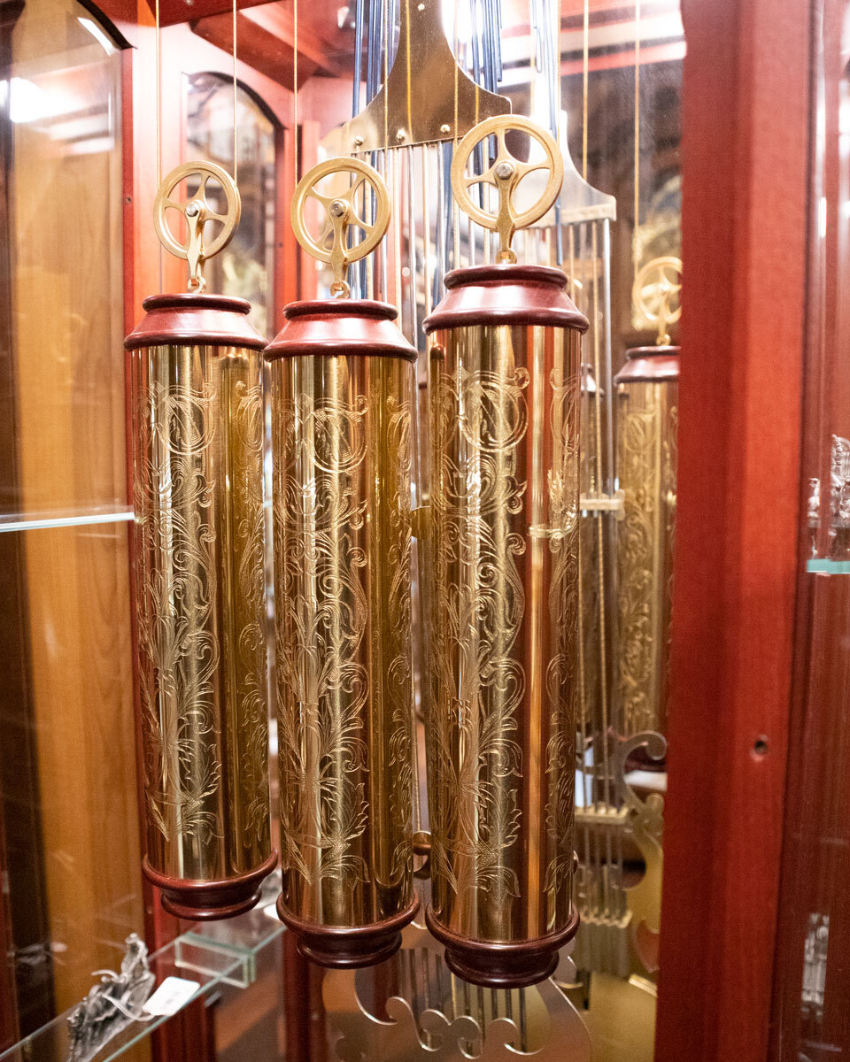 207cm Mahogany Grandfather Clock With Triple Chime & Shelves By SCHNEIDER image