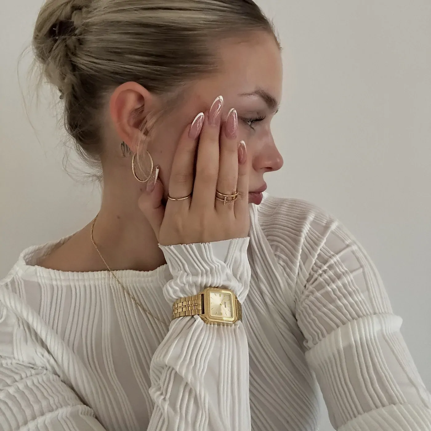 28mm Gracieuse Gold Womens Quartz Watch By CLUSE image