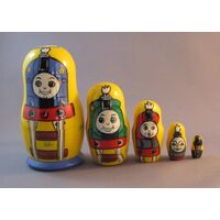 Thomas The Tank Engine Russian Nesting Dolls Yellow Large 5 Set 17cm