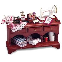 Miniature Sewing Machine On Side Board - Rp - 1.862/5