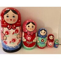 TULIP GIRL RUSSIAN NESTING DOLLS MEDIUM 5 SET 11.5CM