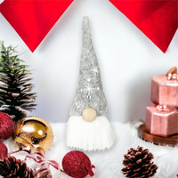 32cm Gnome With Grey Snowflake Hat image