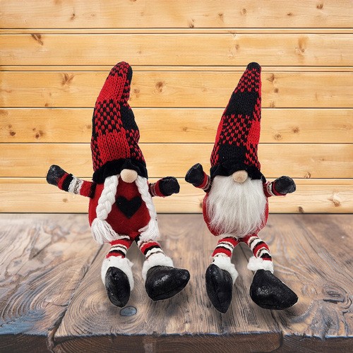 16cm Red Tartan Gnome Shelf Sitter- Assorted Designs