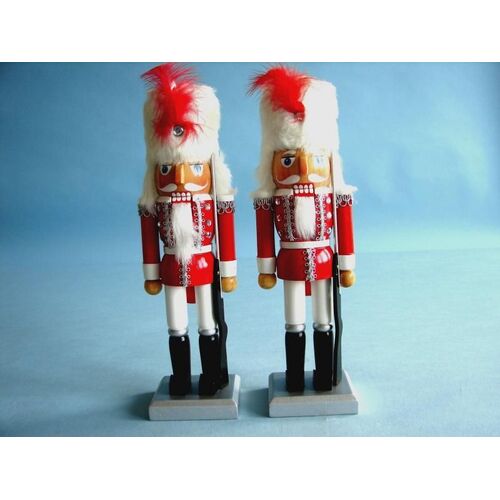 Nut Cracker - Soldier Red With White Fess Hat 25cm - Breitner - 73-2359