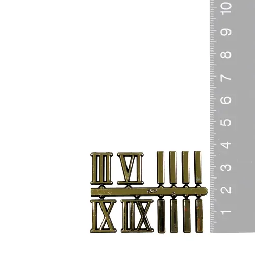 15mm Gold Roman Numerals & Dashes (3/6/9/12) image