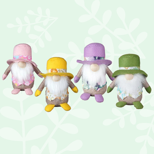 14cm Leprechaun Gnome - Assorted Designs image