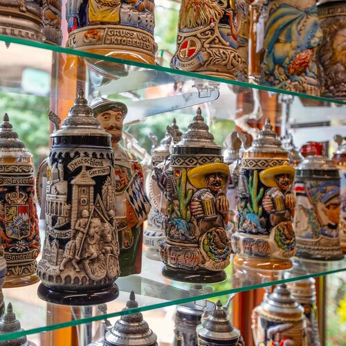 ​​​​​​​Authentic German Beer Steins: A Comprehensive Guide